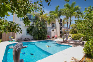202 Anglers Dr S, Marathon, FL 33050, Sold 10/13/21