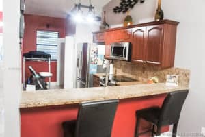6763 NW 186th Ln, Hialeah, FL 33015, Sold 11/01/21