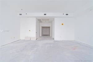 15811 Collins Ave, Sunny Isles Beach, FL 33160, Sold 05/17/22