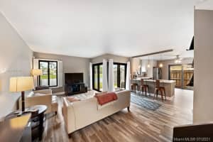 12811 SW 66th Terrace Dr, Miami, FL 33183, Sold 08/30/21