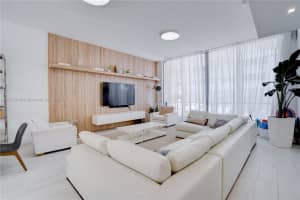 9501 Collins Ave, Surfside, FL 33154, Sold 03/29/22
