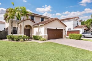 9842 NW 9th St, Miami, FL 33172, Sold 10/22/21