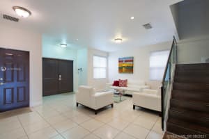 9842 NW 9th St, Miami, FL 33172, Sold 10/22/21