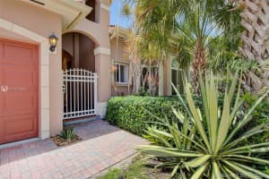 1906 SE 23rd Ct, Homestead, FL 33035, Sold 09/27/21