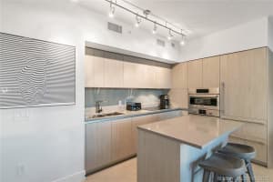 4010 S Ocean Dr, Hollywood, FL 33019, Sold 12/14/21