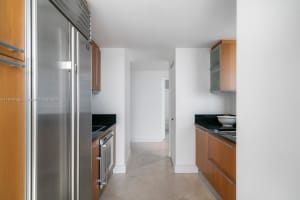 101 20th St, Miami Beach, FL 33139, Sold 11/03/21