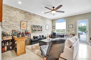 3204 NE 4th St, Pompano Beach, FL 33062, Sold 08/30/21