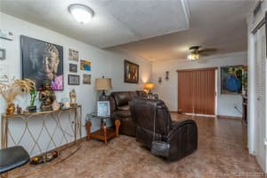 8025 NW 8th St, Miami, FL 33126, Sold 11/15/21