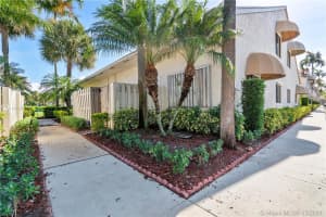 10237 NW 33rd St, Sunrise, FL 33351, Sold 09/23/21