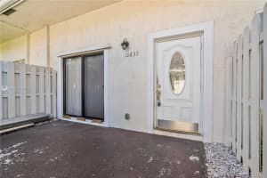 10237 NW 33rd St, Sunrise, FL 33351, Sold 09/23/21