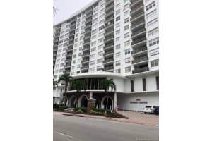 6039 Collins Ave, Miami Beach, FL 33140, Sold 10/12/21