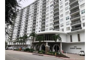 6039 Collins Ave, Miami Beach, FL 33140, Sold 10/12/21