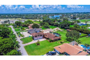 14651 SW 16th St, Davie, FL 33325, Sold 09/08/21