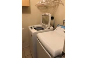 17141 SW 138th Ct, Miami, FL 33177, Sold 10/14/21