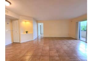 4710 NW 102nd Ave, Doral, FL 33178, Sold 09/13/21