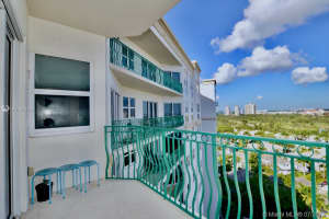 19900 E Country Club Dr, Aventura, FL 33180, Sold 12/22/21