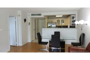 20500 W Country Club Dr, Aventura, FL 33180, Sold 09/30/21