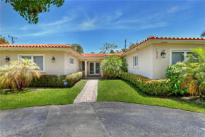 1020 Shore Ln, Miami Beach, FL 33141, Sold 10/29/21