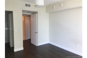 185 SW 7th St 12th floor, Miami, FL 33130, Sold 10/22/21