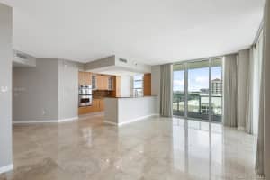1819 SE 17th St, Fort Lauderdale, FL 33316, Sold 10/26/21