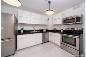 5838 Collins Ave #9b, Miami Beach, FL 33140, Sold 09/29/21