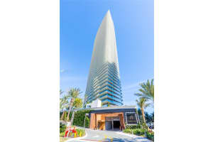 18975 Collins Ave, Sunny Isles Beach, FL 33160, Sold 11/30/21