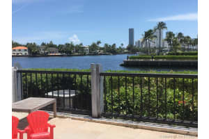 3810 NE 209th Terrace, Miami, FL 33180, Sold 11/03/21