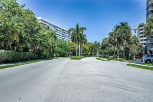177 Ocean Ln Dr, Key Biscayne, FL 33149, Sold 09/09/21