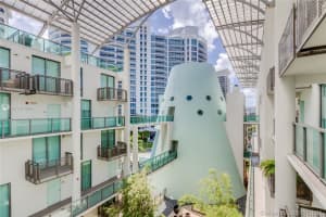 6000 Collins Ave, Miami Beach, FL 33140, Sold 11/05/21