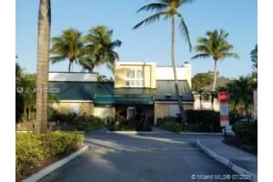 4082 NW 87th Ave, Sunrise, FL 33351, Sold 09/28/21