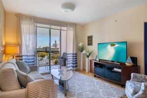 17150 N Bay Rd, Sunny Isles Beach, FL 33160, Sold 08/26/21