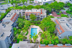 6890 N Kendall Dr APT B406, Pinecrest, FL 33156, Sold 09/17/21