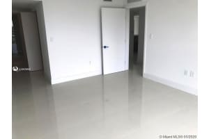 1100 100th St, Miami Beach, FL 33154, Sold 02/01/22