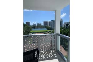 1100 100th St, Miami Beach, FL 33154, Sold 02/01/22
