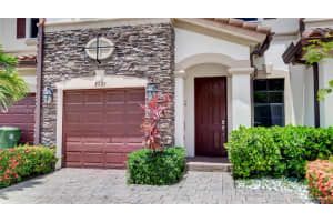 8922 W 34th Ct, Hialeah, FL 33018, Sold 10/15/21