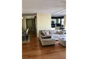 137 Golden Isles Dr, Hallandale Beach, FL 33009, Sold 01/28/22