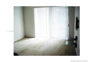7910 N Nob Hill Rd, Tamarac, FL 33321, Sold 09/30/21