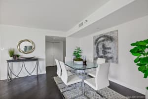 20185 E Country Club Dr, Aventura, FL 33180, Sold 11/17/21