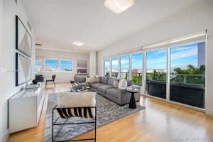 6103 Aqua Ave, Miami Beach, FL 33141, Sold 12/03/21