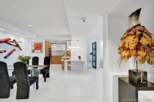 1 Las Olas Cir, Fort Lauderdale, FL 33316, Sold 08/31/21