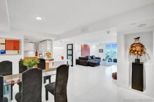 1 Las Olas Cir, Fort Lauderdale, FL 33316, Sold 08/31/21