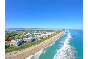 379 NE Tradewind Ln, Stuart, FL 34996, Sold 10/12/21
