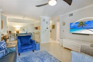 6426 Emerald Dunes Dr, West Palm Beach, FL 33411, Sold 05/12/22