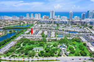 942 NE 24th Ave, Hallandale Beach, FL 33009, Sold 08/27/21