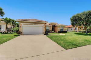 3455 Harness Cir, Lake Worth, FL 33449, Sold 09/29/21