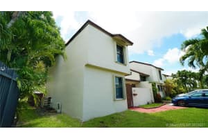 651 NW 97th Pl, Miami, FL 33172, Sold 10/15/21