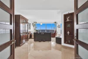 3801 NE 207th St, Miami, FL 33180, Sold 09/14/21