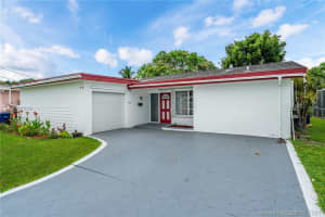 6636 Coconut Dr, Miramar, FL 33023, Sold 09/16/21