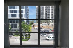 17620 Atlantic Blvd, Sunny Isles Beach, FL 33160, Sold 03/11/22