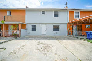 19312 NW 45th Ave, Miami Gardens, FL 33055, Sold 09/27/21